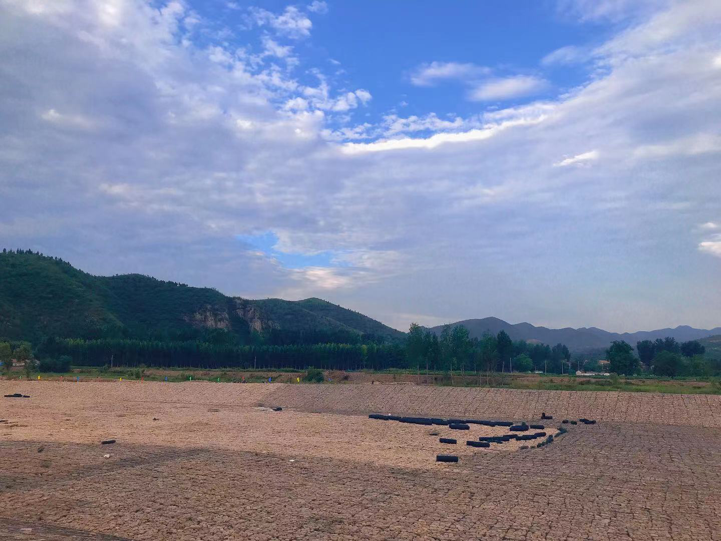 河北筑夢(mèng)路橋工程有限公司河道改造工程